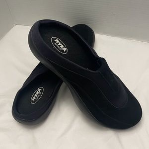 RYKA sandals